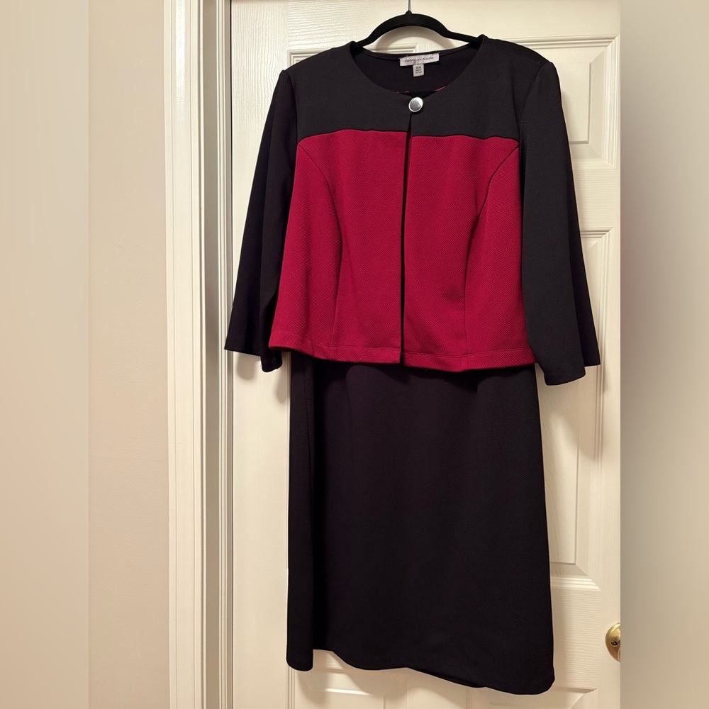 Black and Red 2-Piece Dress Suit
